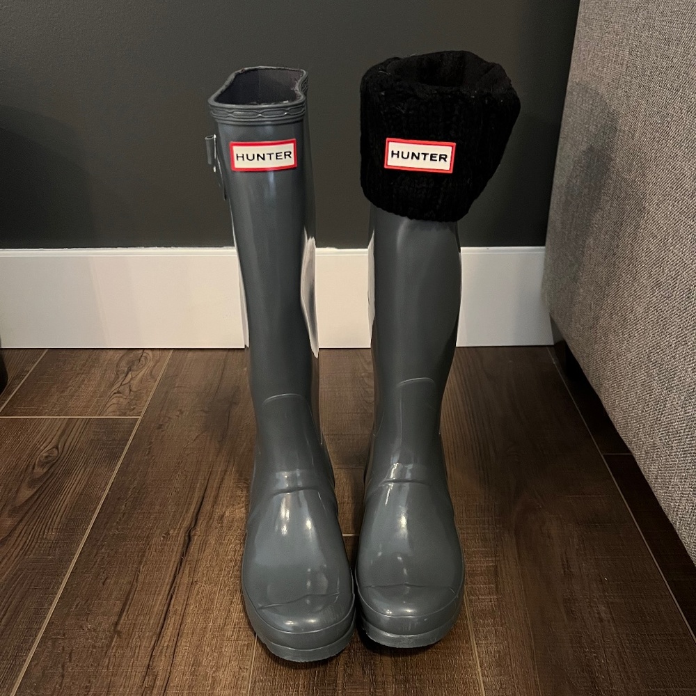 Tall Hunter rain boots with black Hunter boot socks